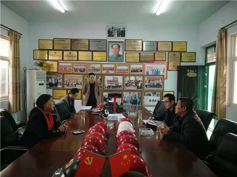 歡迎30米液壓T梁鋼模板的客戶(hù)到河南偉志模板參觀考察